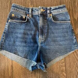 DIVIDED BY H&M HIGH RISE SHORTIE SHORTS DARK DENIM SIZE 4 (EUR 36)